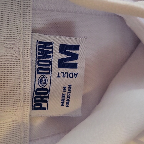 Size Medium mens football pants - Picture 3 of 3